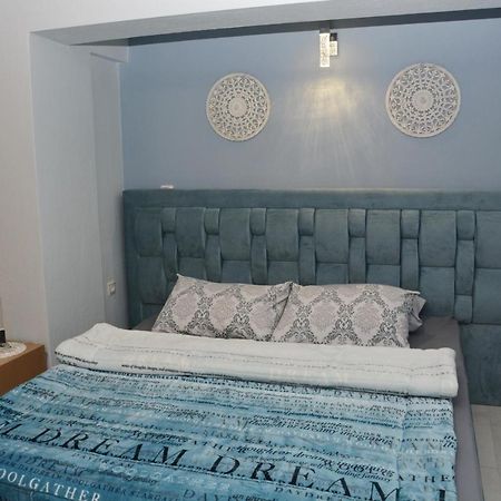 Pegasus Sea View Luxury Apartments Vrasná Exterior foto